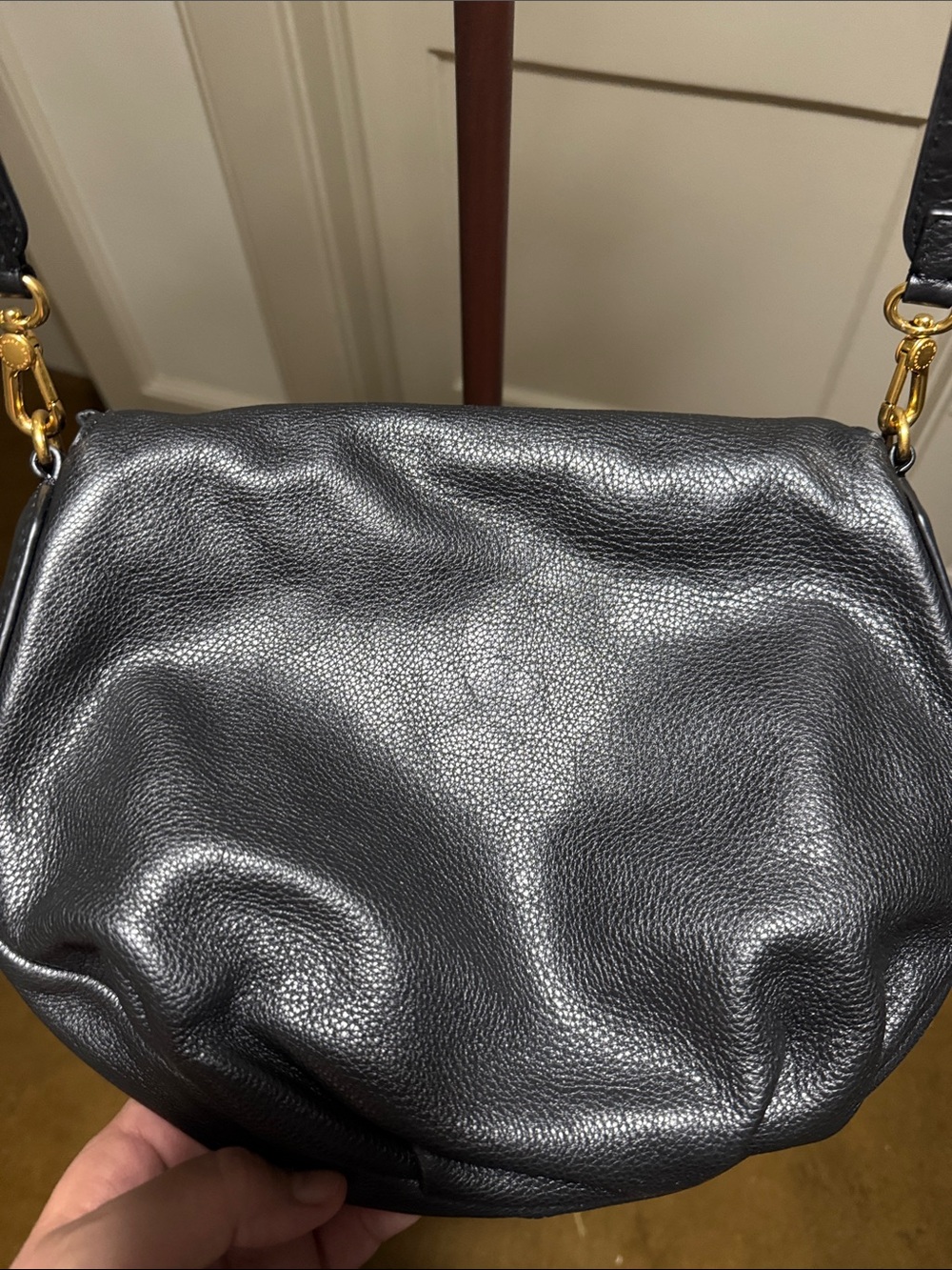 Marc Jacobs Black Pebbled Leather Shoulder Bag with Gold Plate - Picture 5 of 8